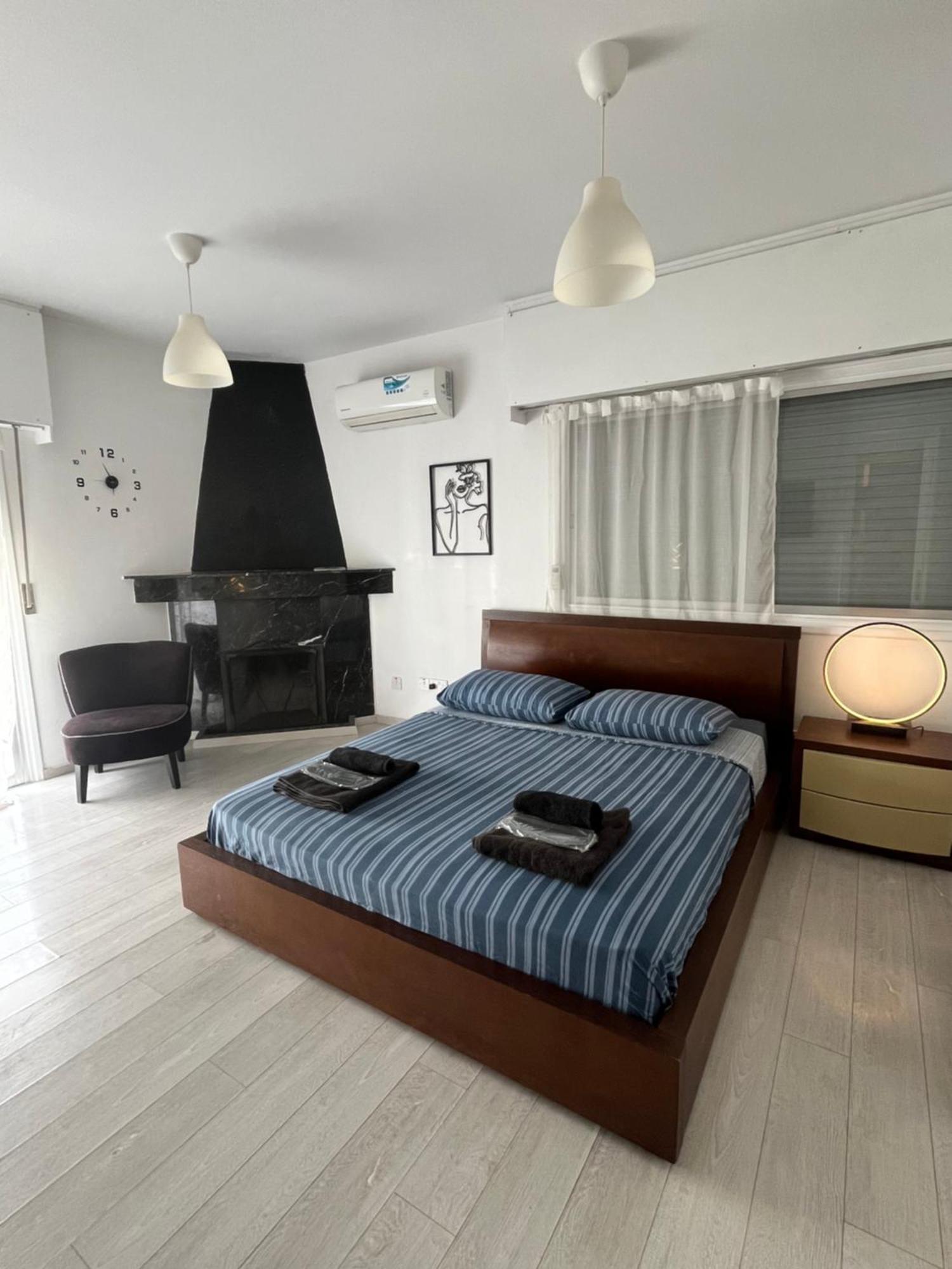 Top Floor Apartment In Nicosia With View! 外观 照片